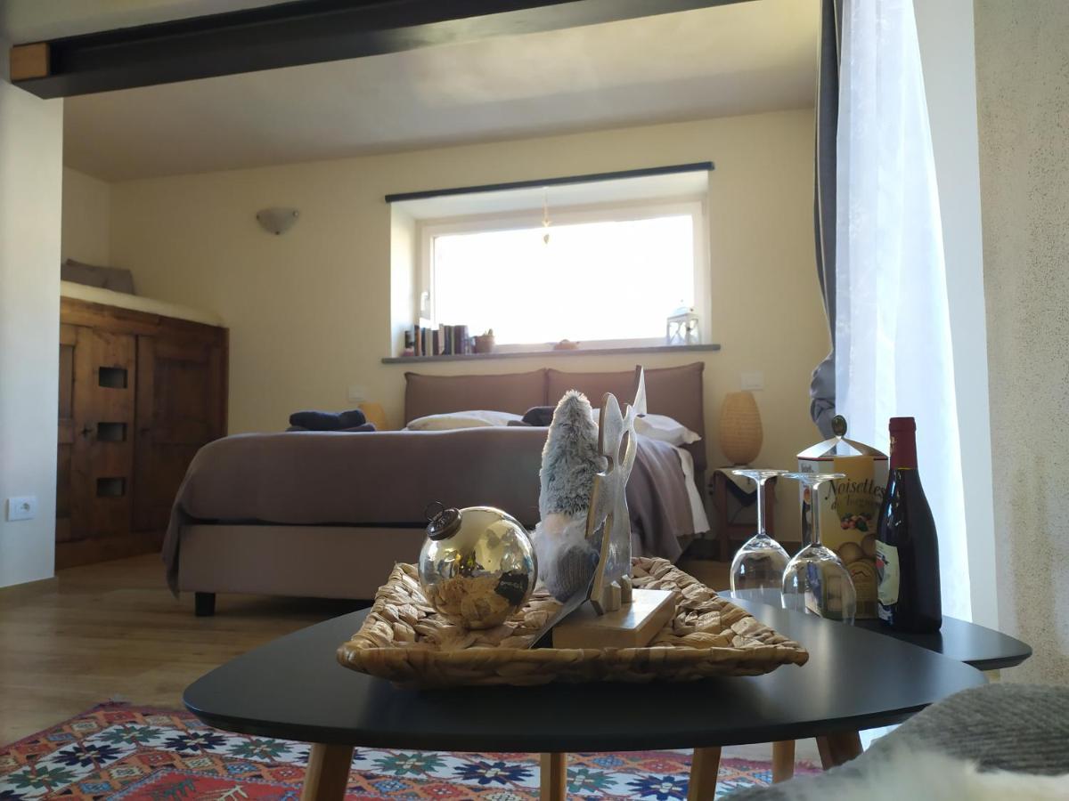 Maison Soleil - Chiara Suite Aosta Kültér fotó